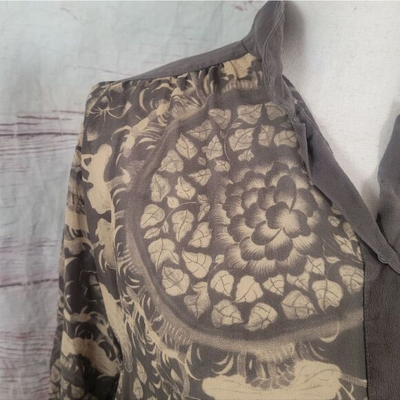 Wilfred Aritiza Silk Abstract Floral Print Blouse Size Medium - Picture 4 of 6